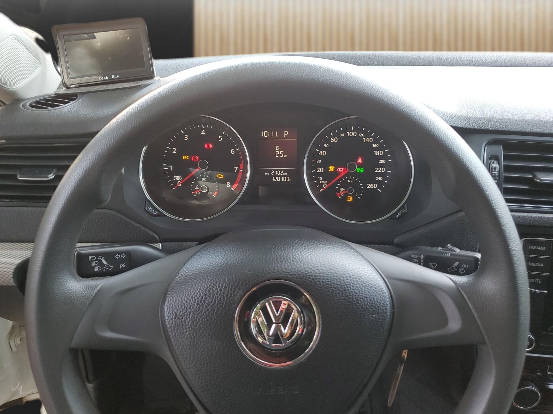 Volkswagen Jetta Trendline 1.4 TSI 16V 4p  Aut. 2016